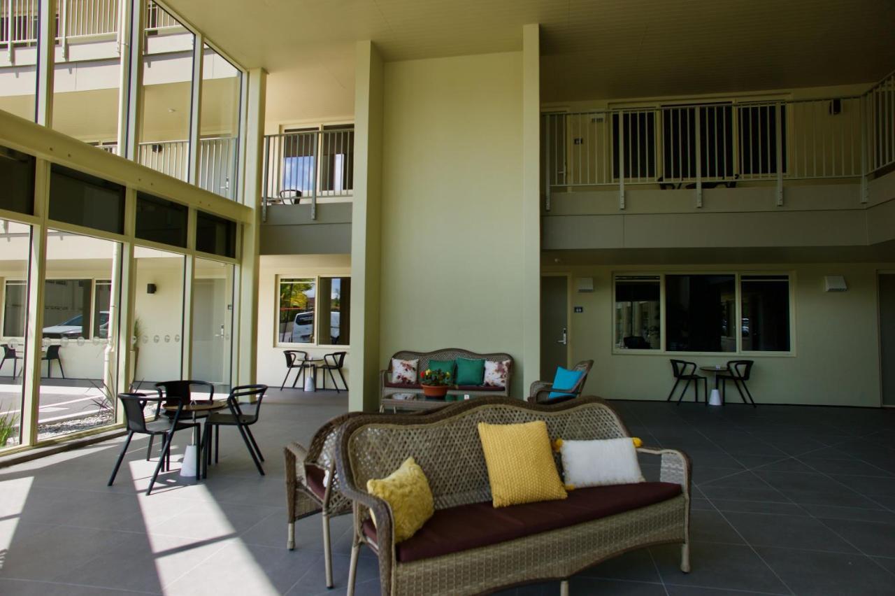 Regal Palms Resort Rotorua Eksteriør bilde The interior of the building
