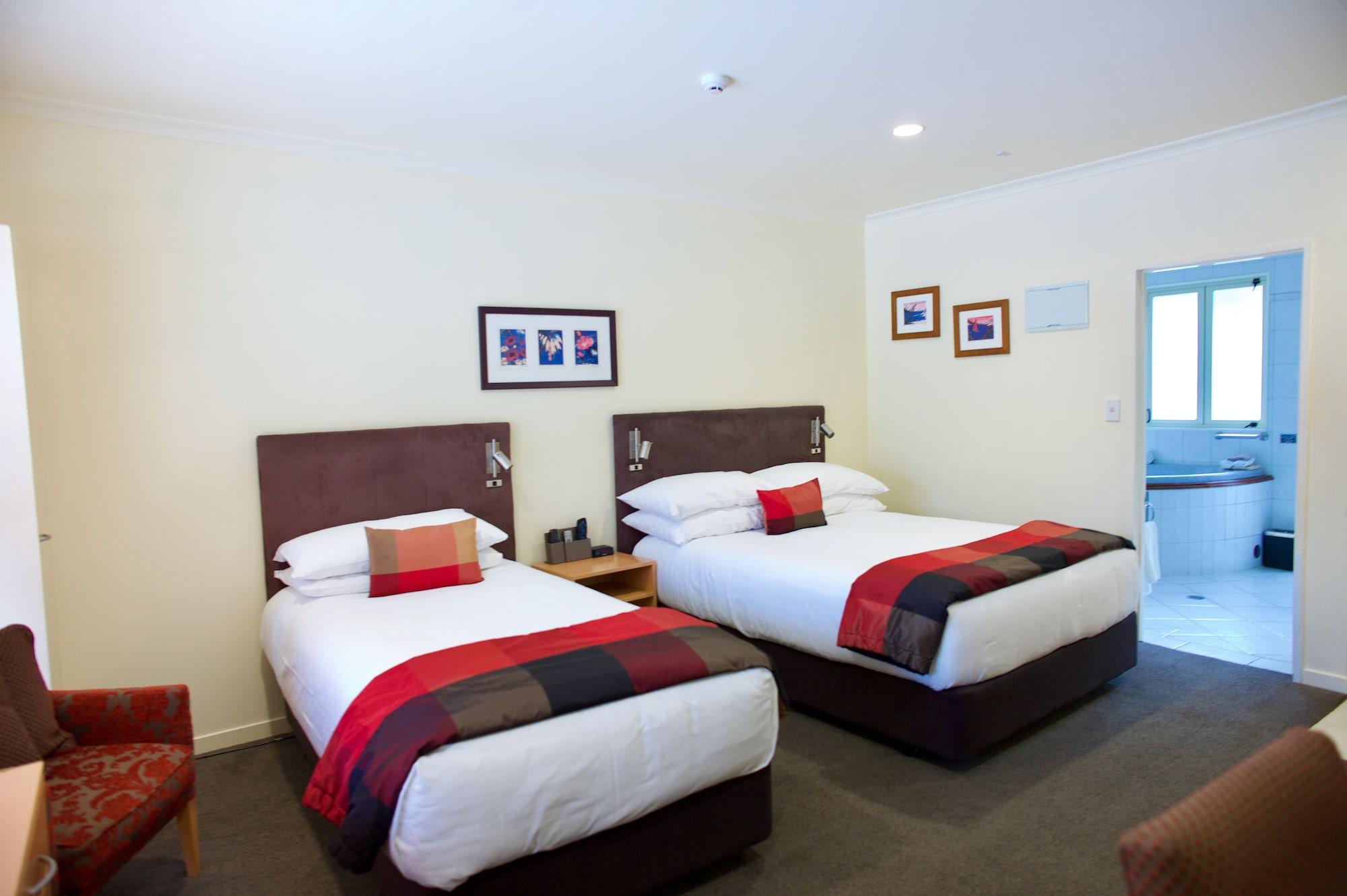 Regal Palms Resort Rotorua Eksteriør bilde A typical hotel room