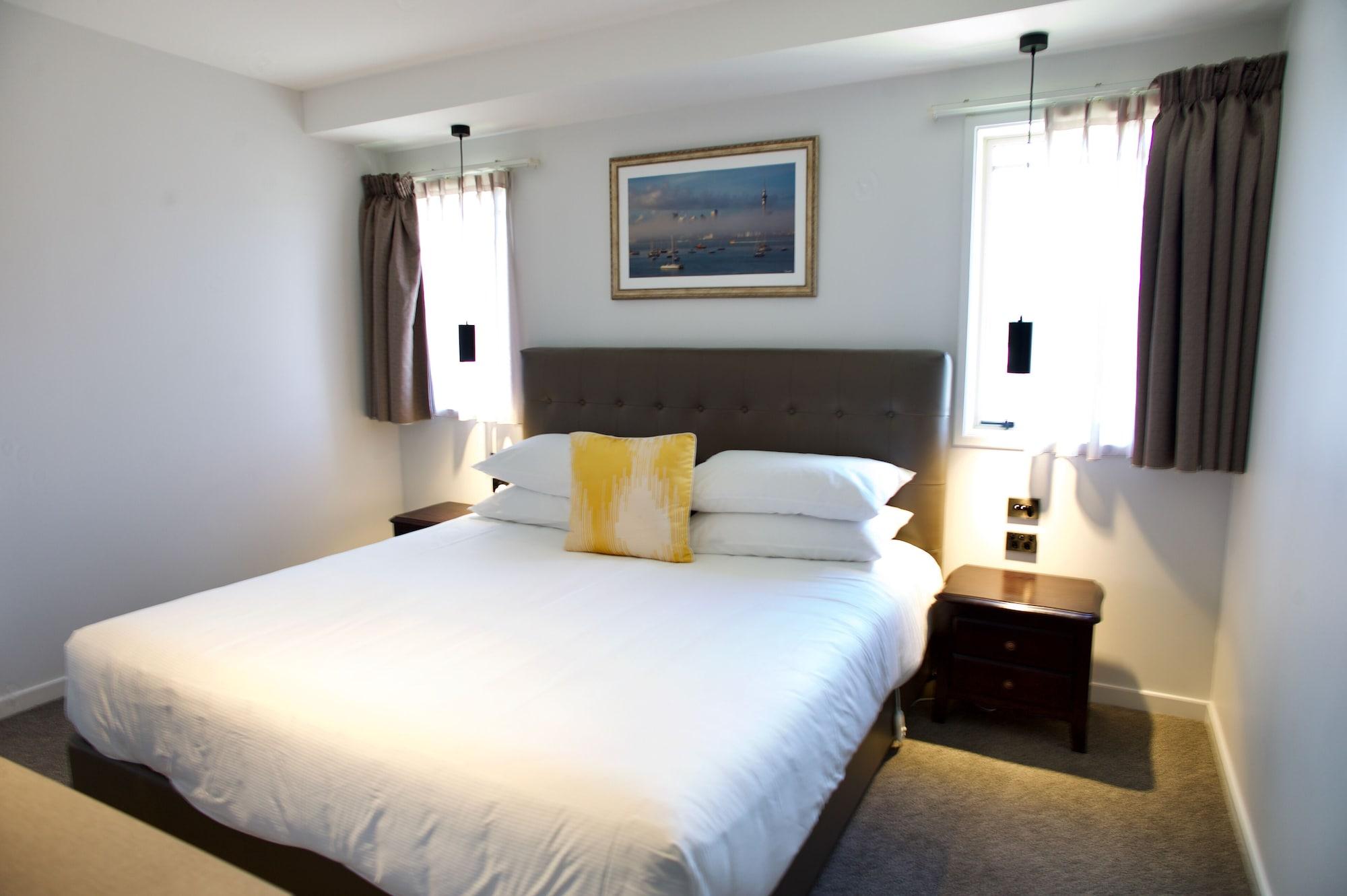 Regal Palms Resort Rotorua Eksteriør bilde A bedroom at the hotel
