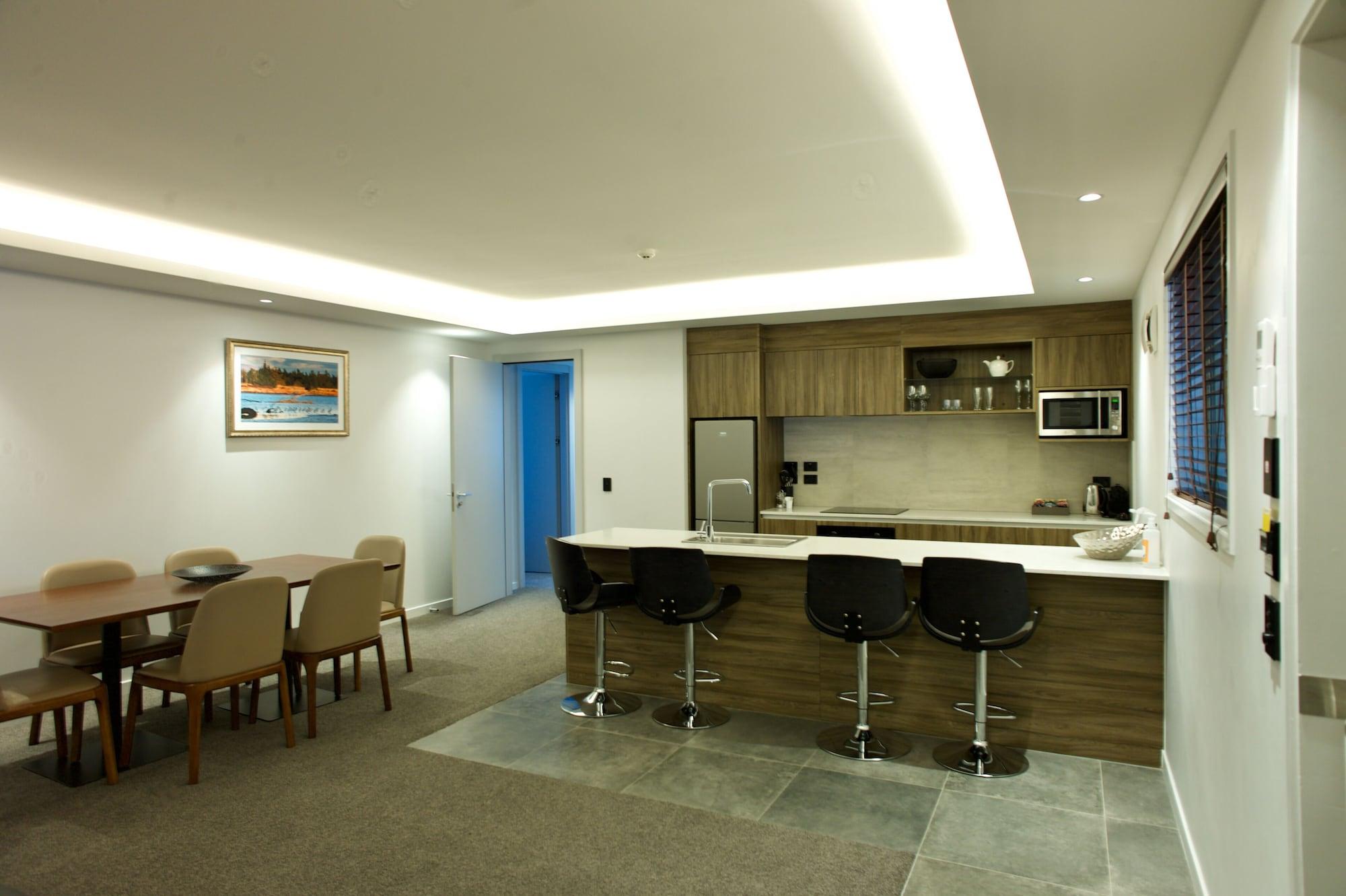 Regal Palms Resort Rotorua Eksteriør bilde A kitchen in a serviced apartment
