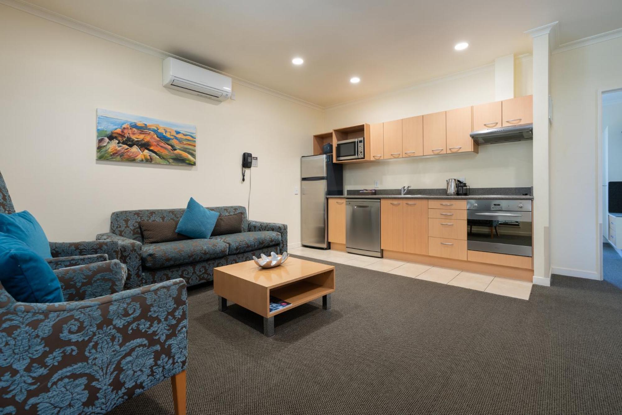 Regal Palms Resort Rotorua Eksteriør bilde A typical apartment at the hotel